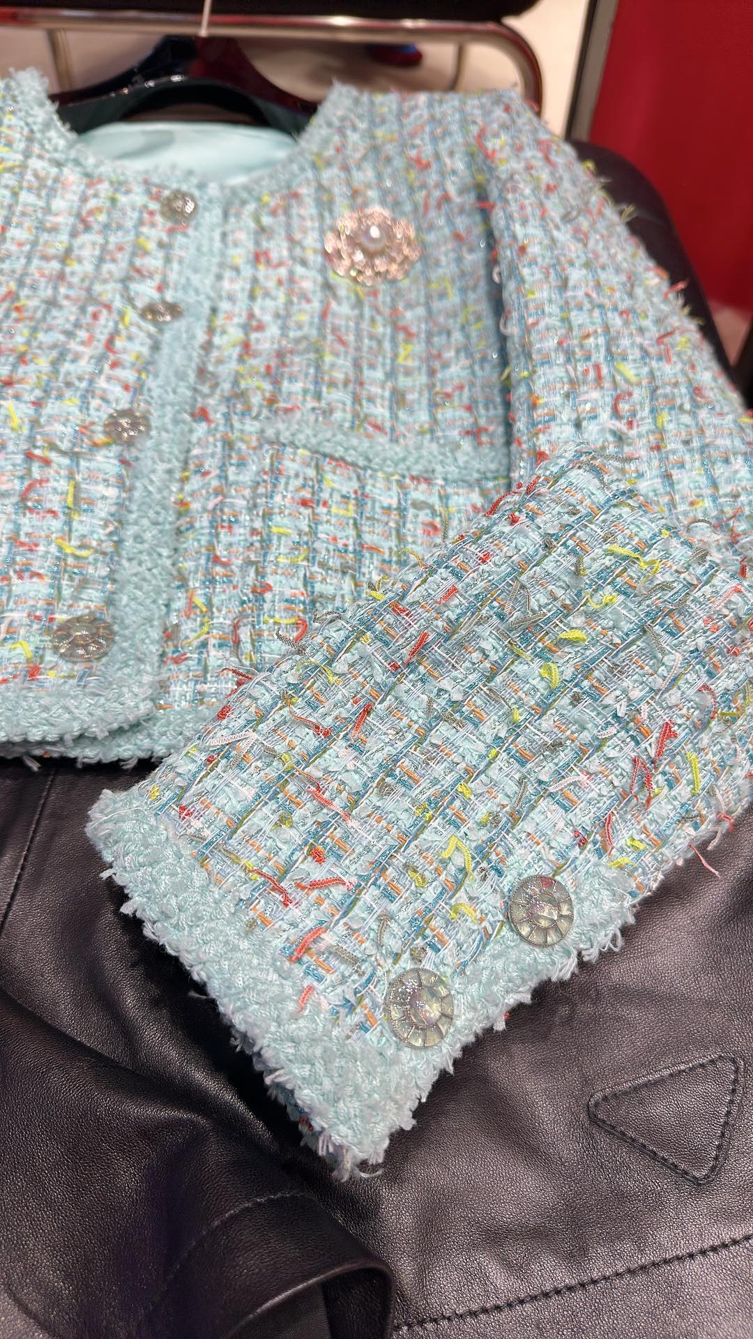 C 25 Tiffany Green Woven Tweed Jacket