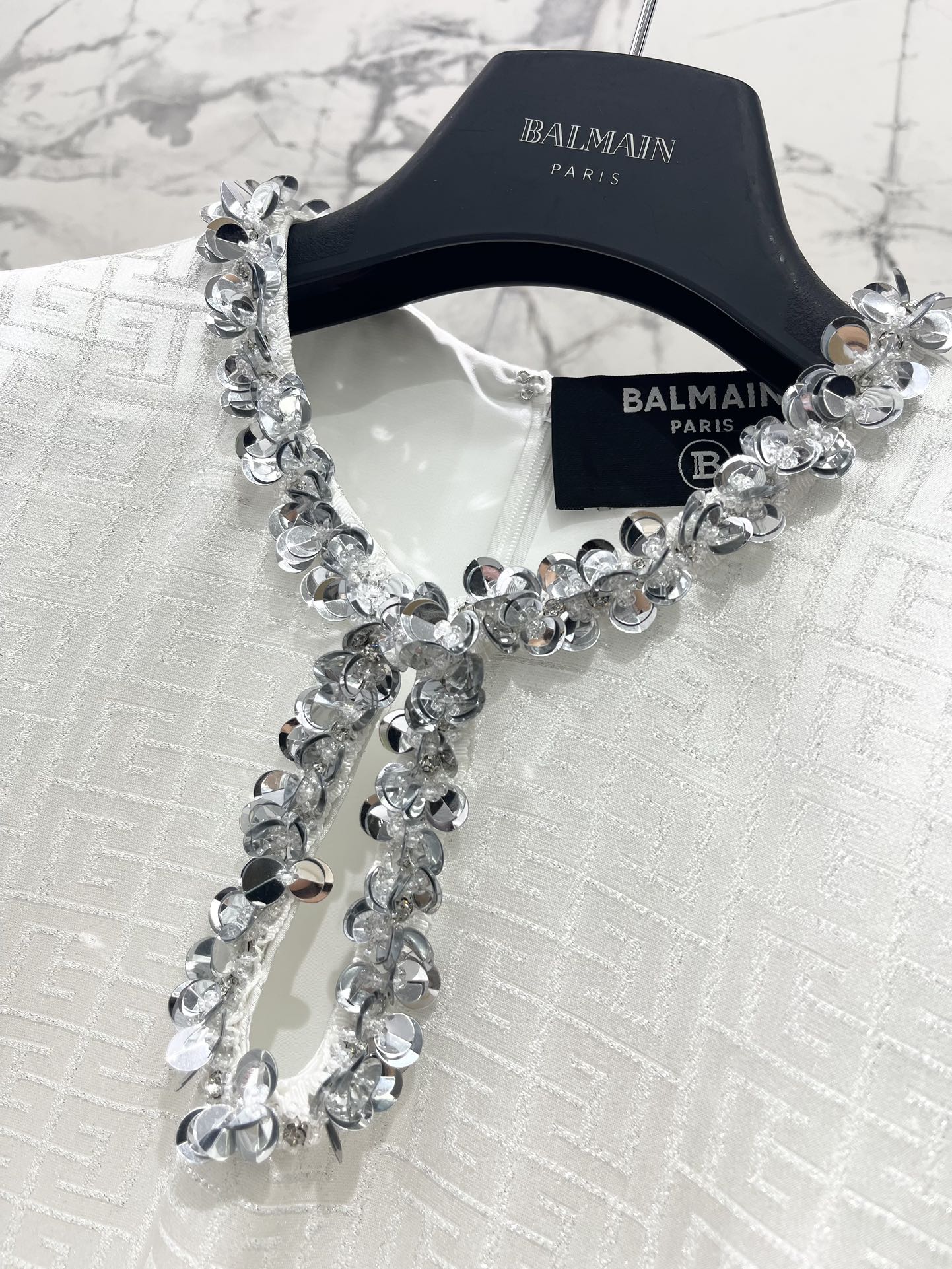 Ba 25 Studded Diamonds Hollow Out Sequins Waist Closing Sleeveless Dress