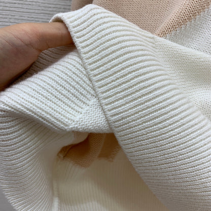 He 25 Two tone spliced short pullover sweater