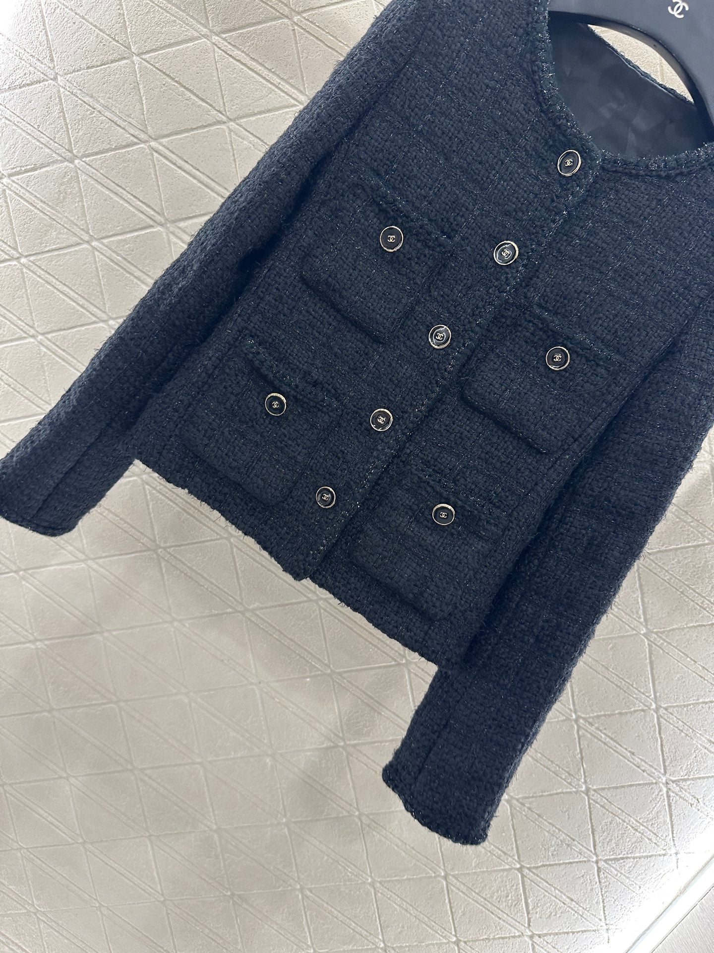 C 25 Bundled and woven woolen coat
