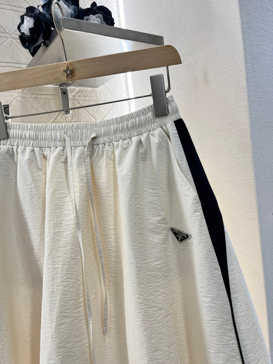 P 25Colorblocked Workwear Half Skirt