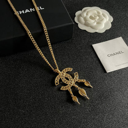 C 25  Tassel Necklace