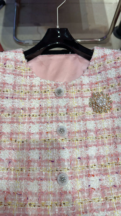 C 25 Colorful tweed woven jacket