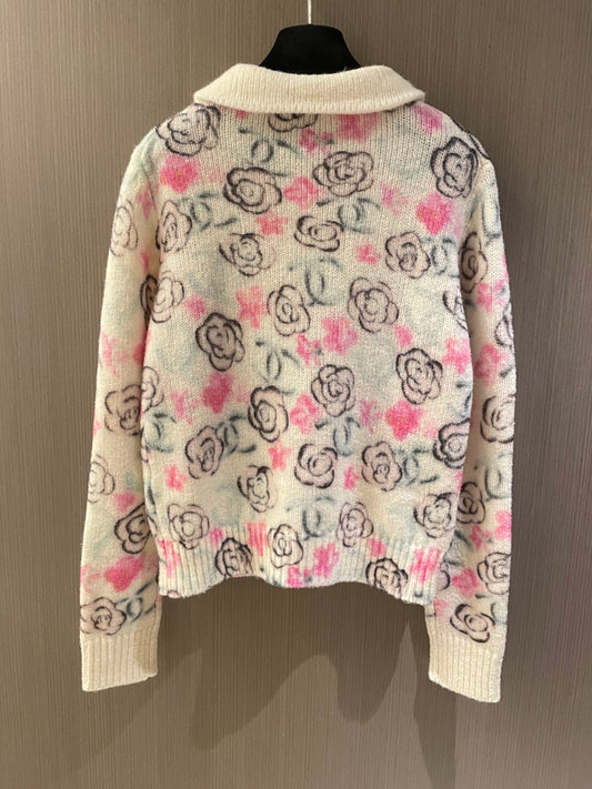 C 24 Floral pattern cashmere cardigan