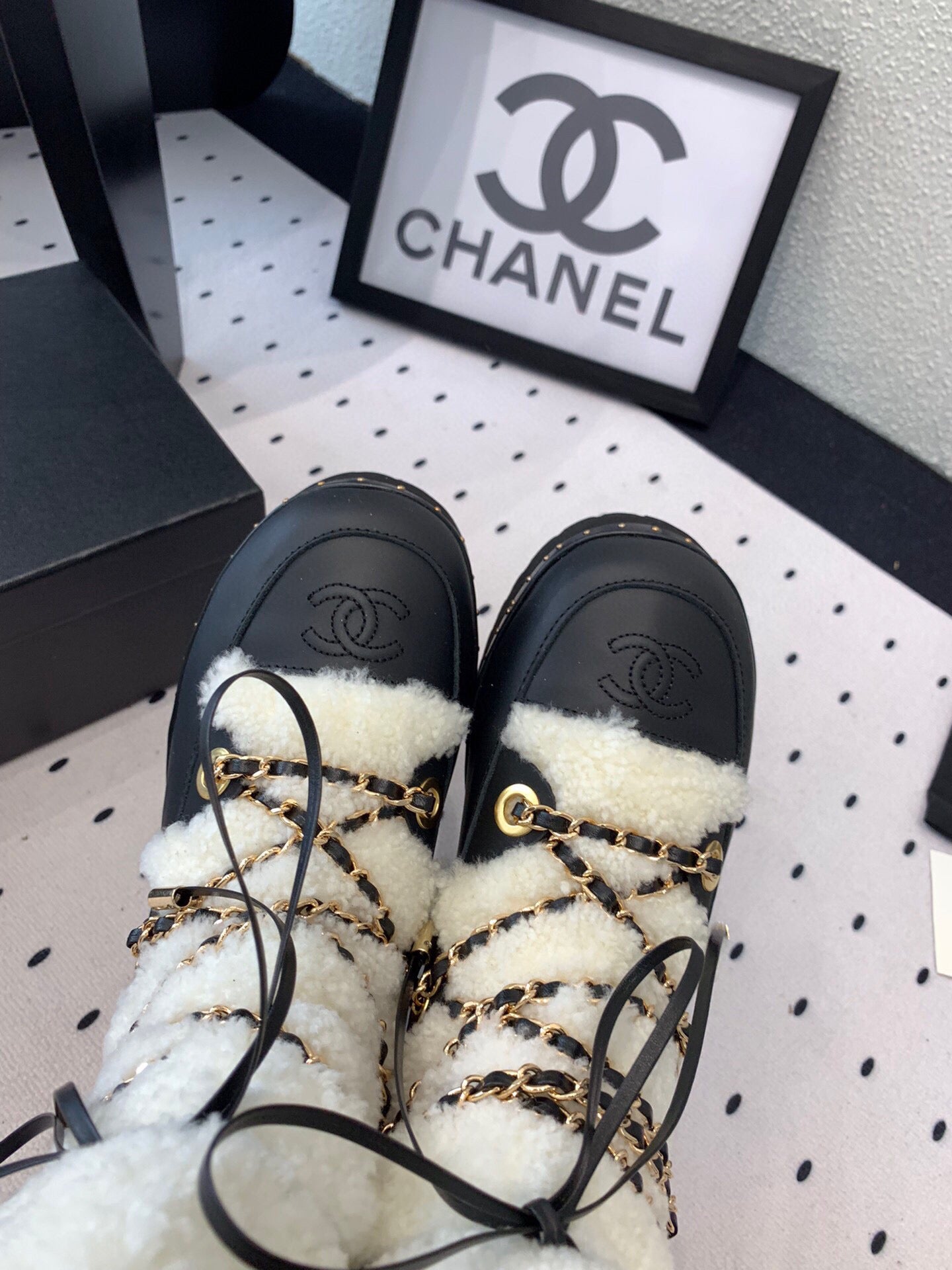C 25 Classic snow boots（WHITE/BLACK）