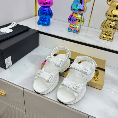 C 25 Velcro Slippers Casual Beach Shoes