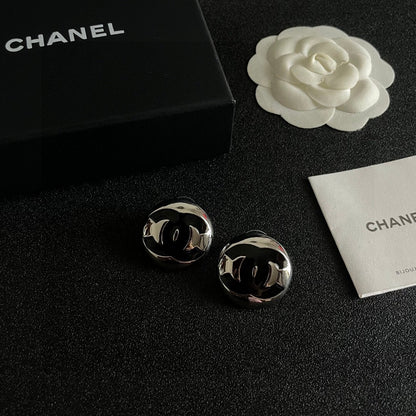 C 25 Round Earrings