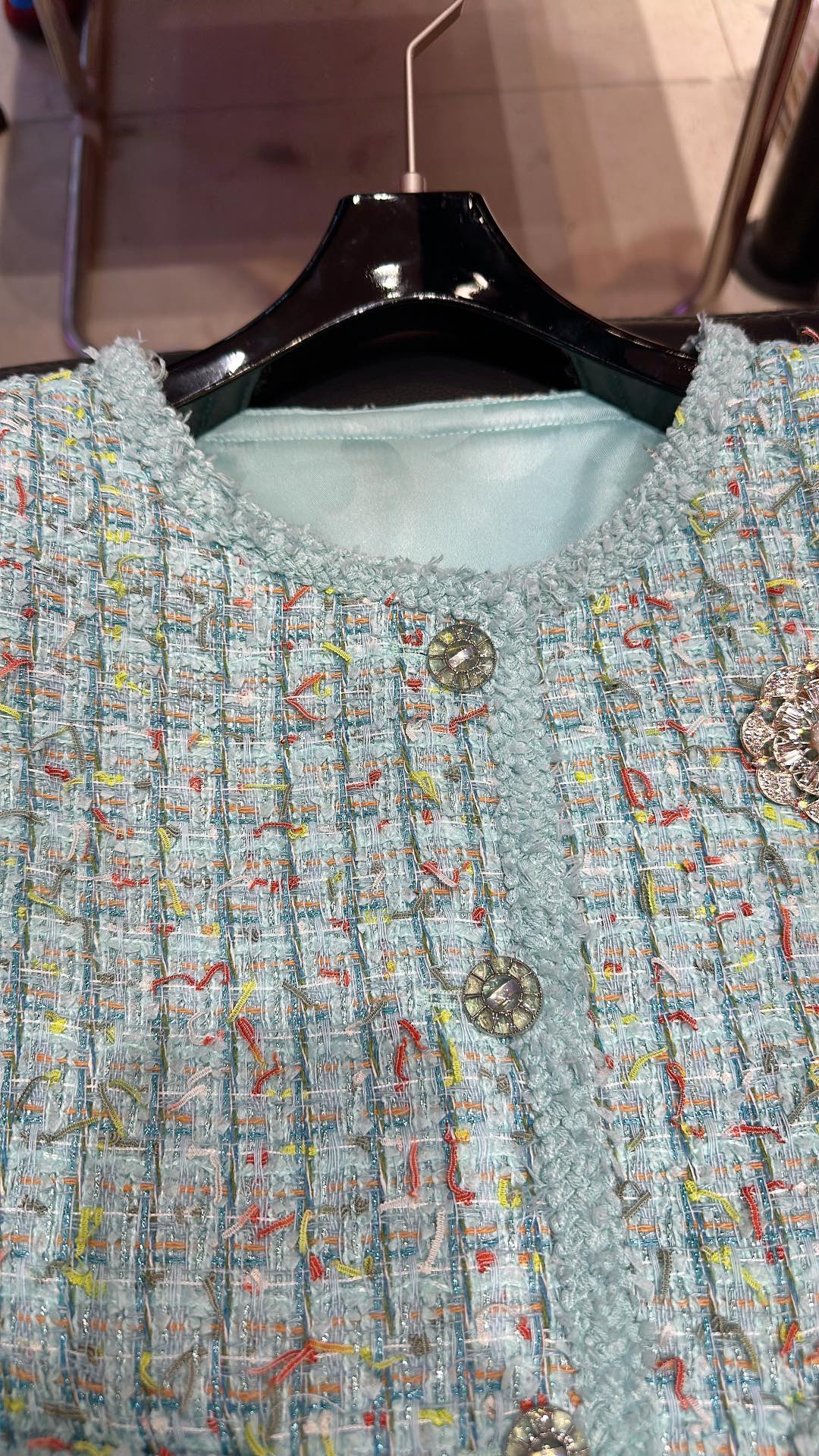 C 25 Tiffany Green Woven Tweed Jacket