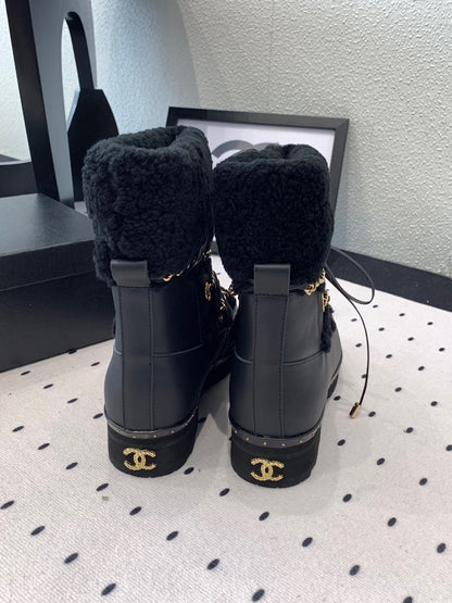 C 25 Classic snow boots（WHITE/BLACK）