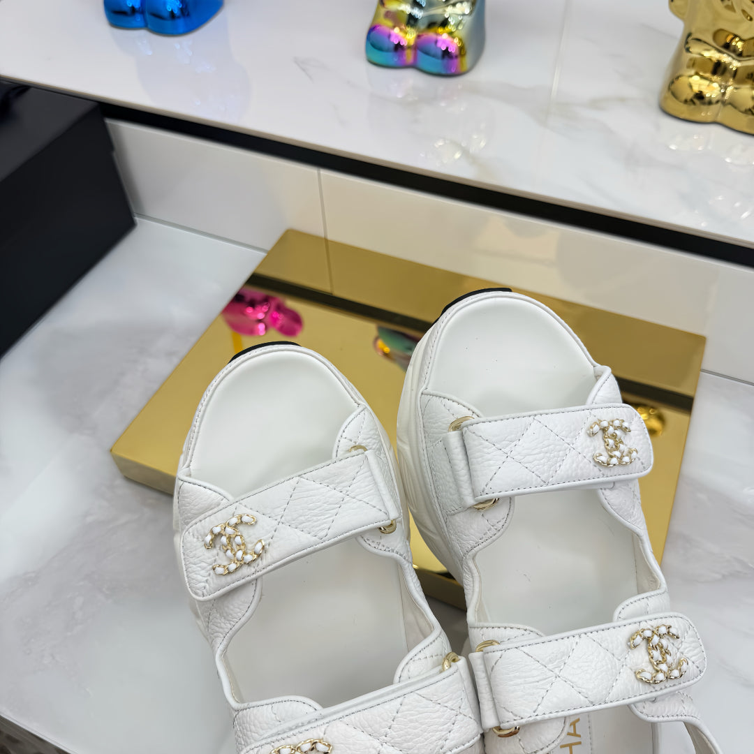 C 25 Velcro Slippers Casual Beach Shoes