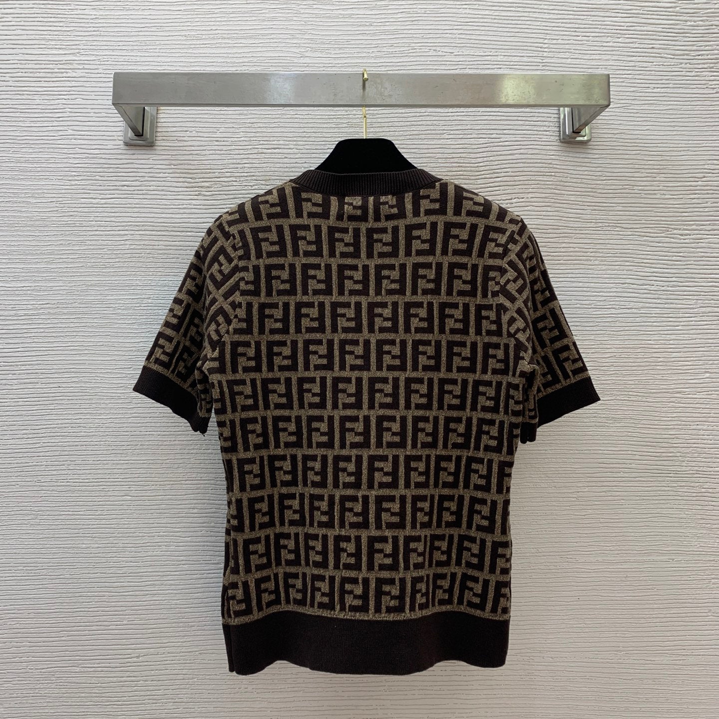 F 25 Stretch knit short sleeves