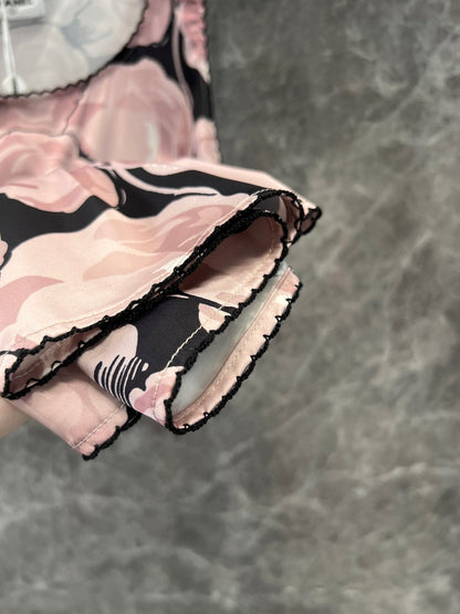 C 25 Medium Vintage Collection Black Pink Camellia Flower Print