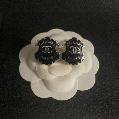 C 25  Earrings