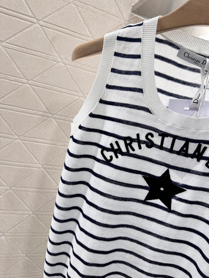 D 25 Striped knit undershirt