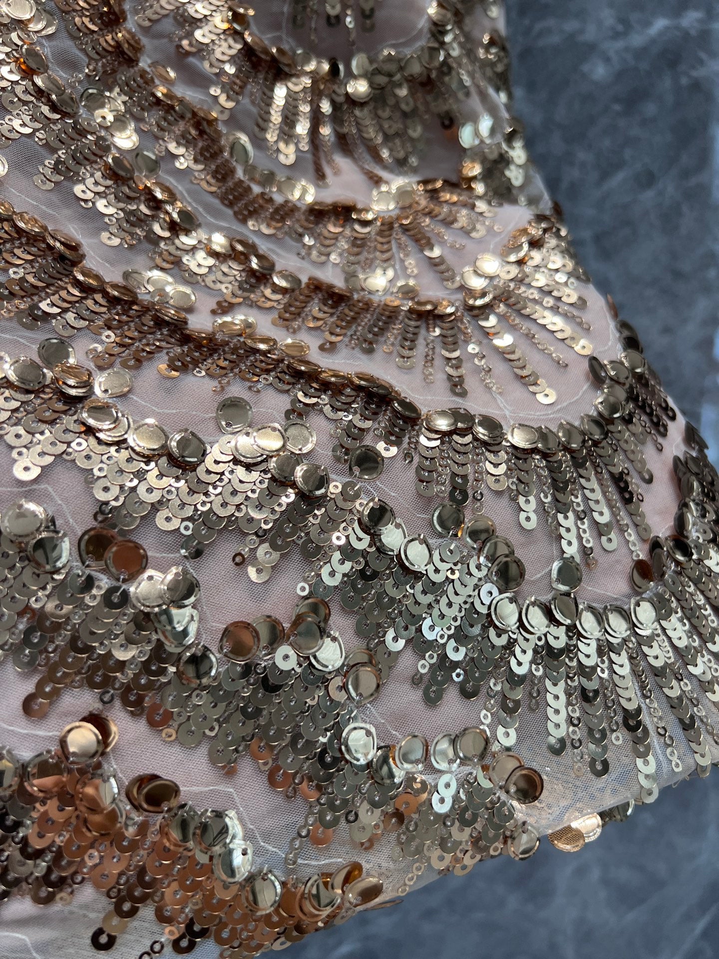 ZI 25 Light Luxury Sexy Gold Sequin Backless Dresses