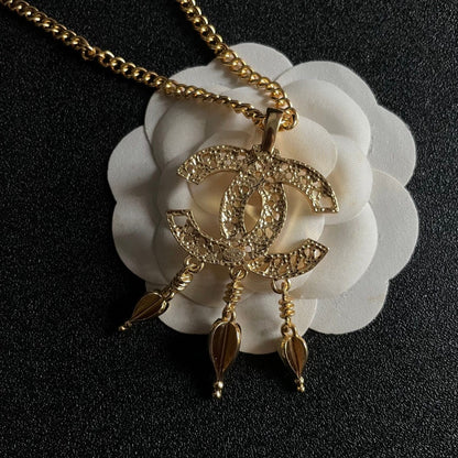 C 25  Tassel Necklace