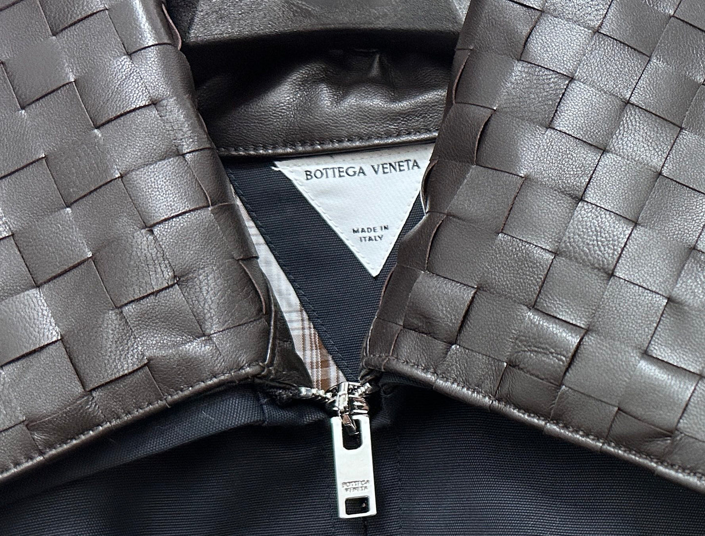 25 woven leather collar jacket
