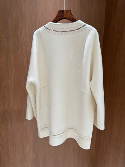 He 25 Embroidered cashmere coat