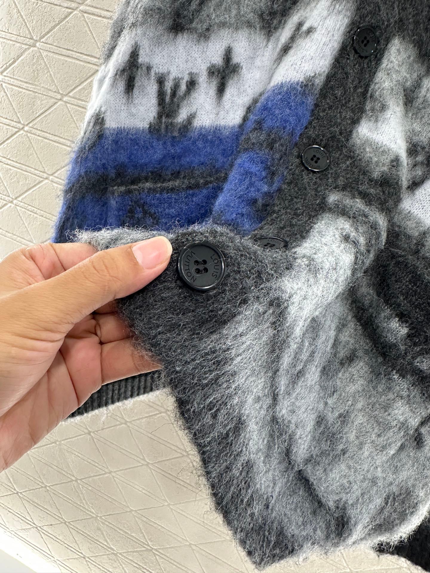 L 25 jacquard contrast mohair cardigan