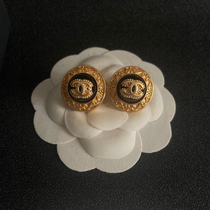 C 25 Classic Round Earrings
