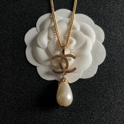 C 25 Pearl Necklace