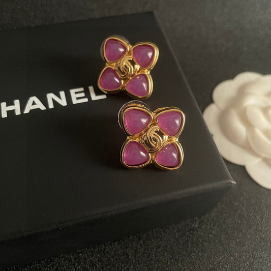 C 25  Flower Earrings