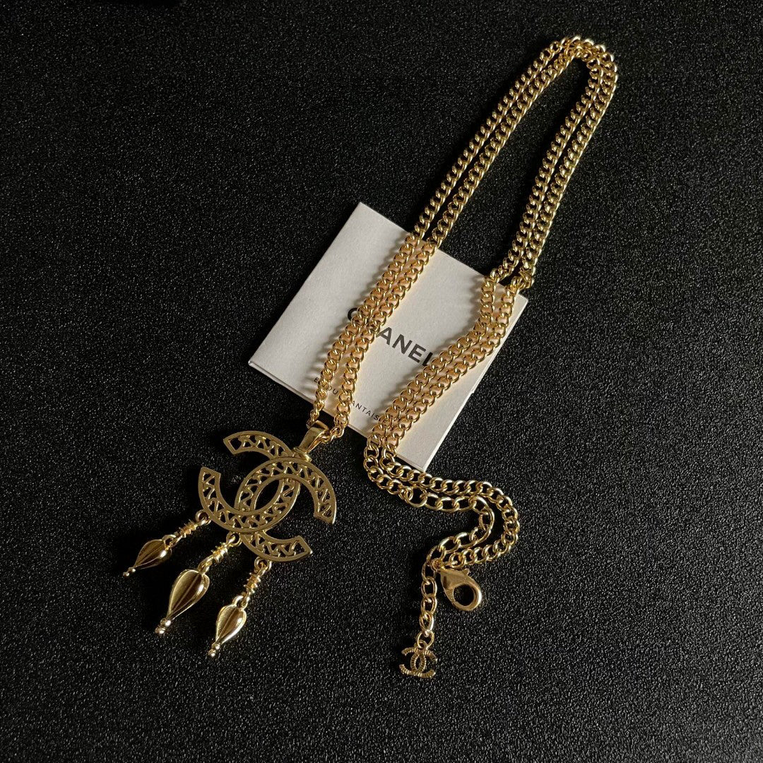 C 25  Tassel Necklace