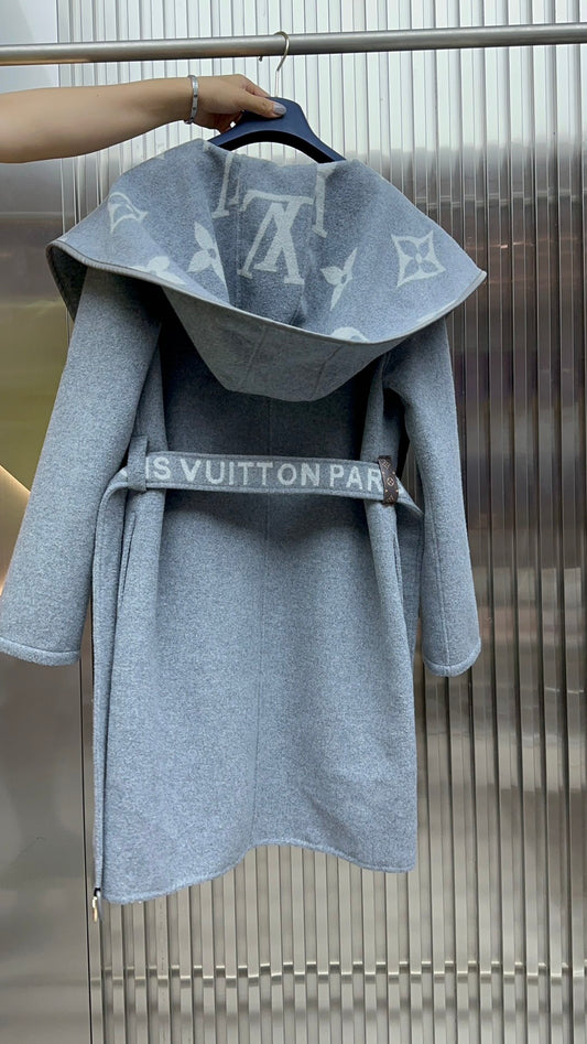 L 25 Classic wool coat