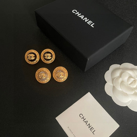 C 25 Classic Round Earrings