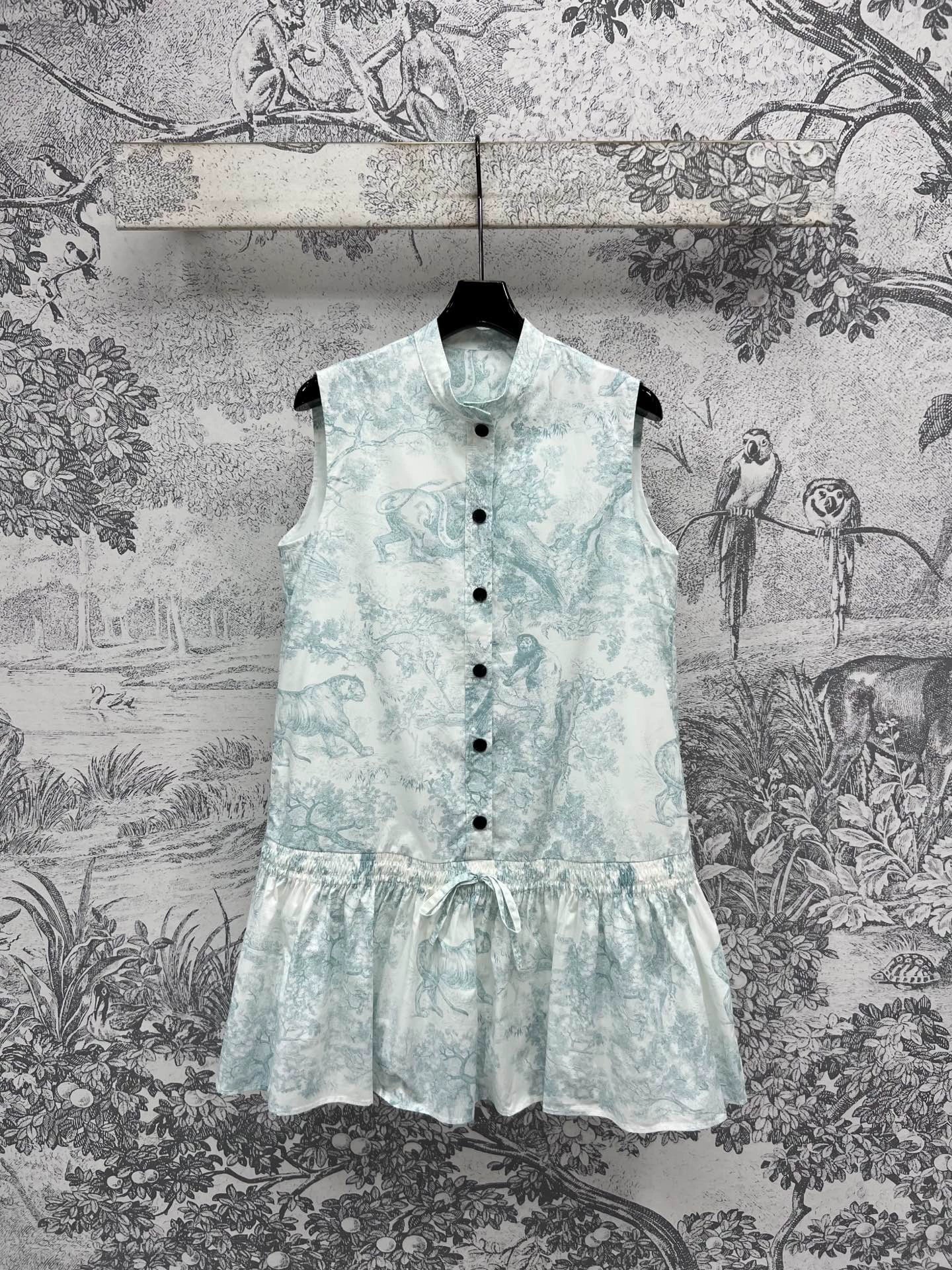 D 25 New jungle animal print undershirt dress