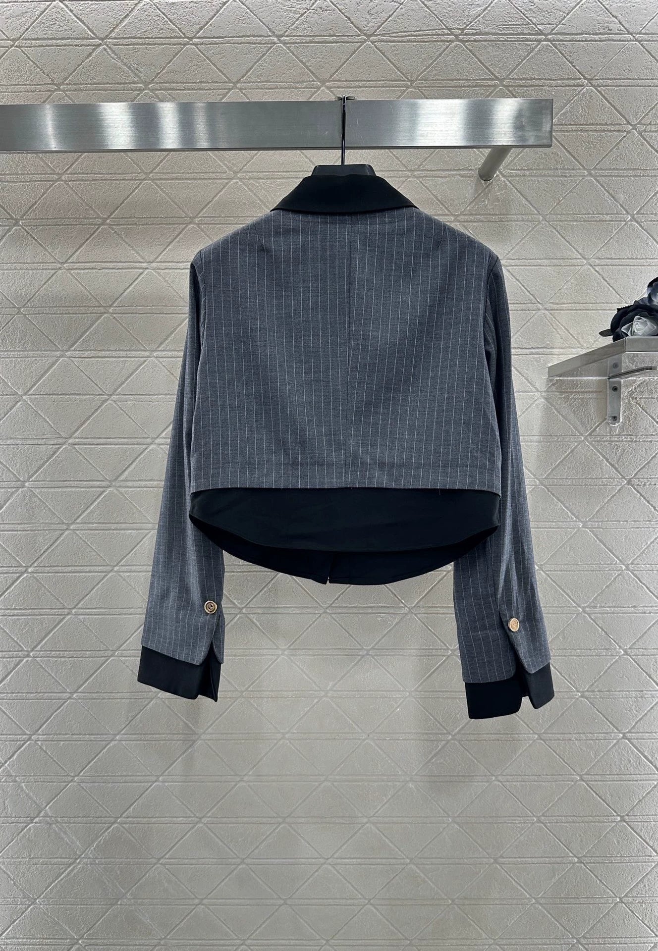 Y 25 Striped two-piece suit and trousers set