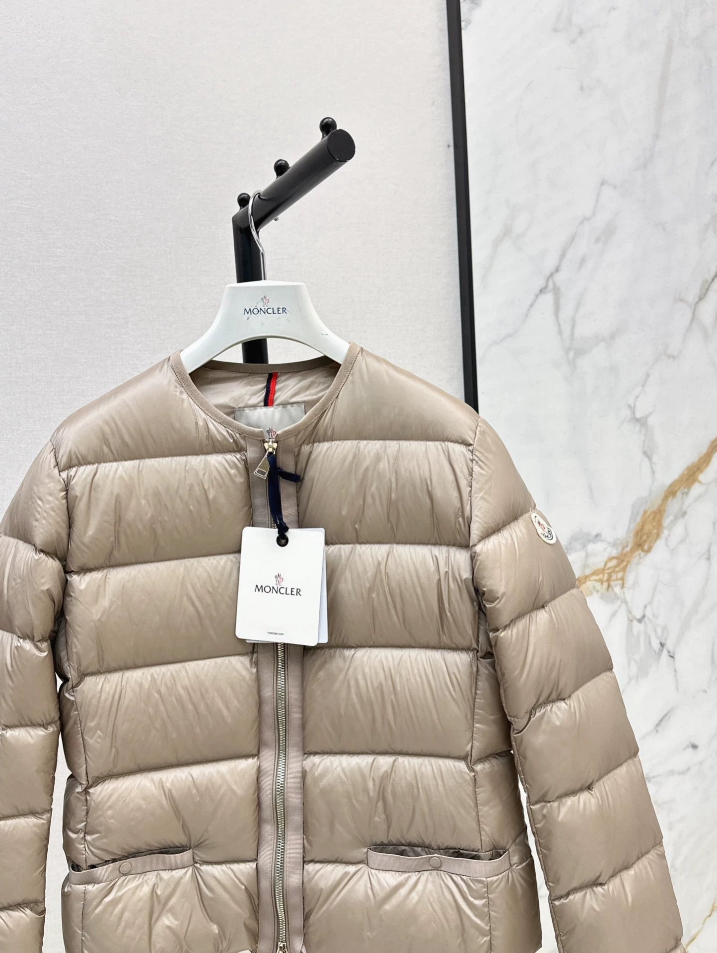 MON 25fw Simple round neck down jacket(BLACK/PINK/BROWN)