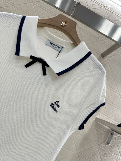 V 25 neues kurzärmliges Top mit Schleife 