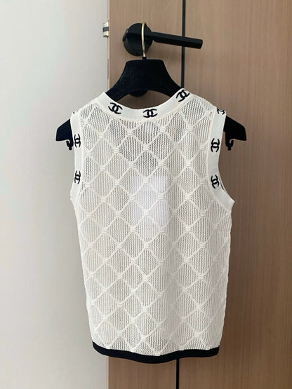 25 new summer knitted vests