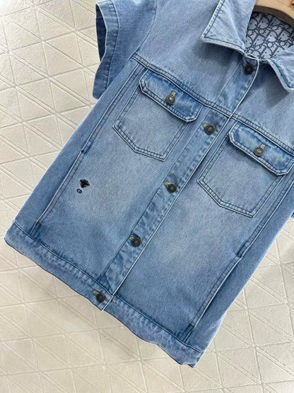 D 2025 New Denim Short Sleeve Jacket and Shorts Set