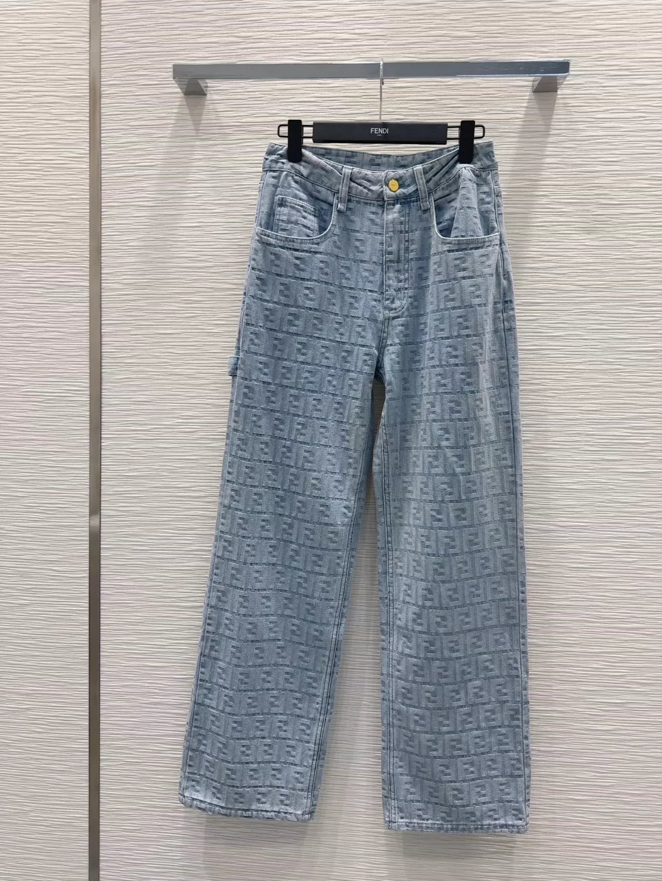 F 25 New Lettered Jacquard Zipper Lapel Short Sleeve