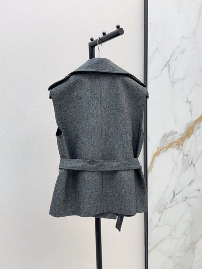 D 25 Spring/Summer New Vest