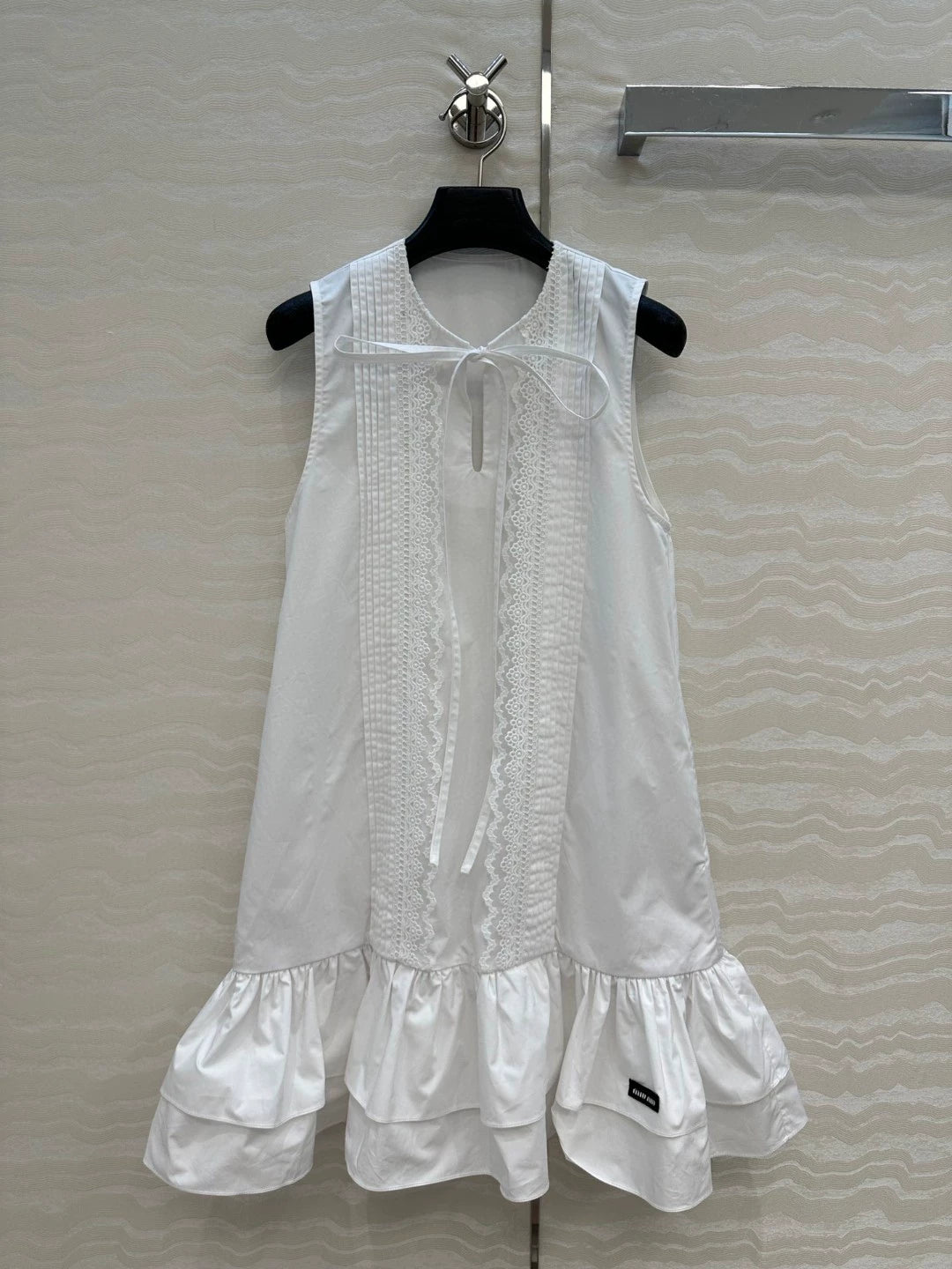 m 25 new ageing temperament dress