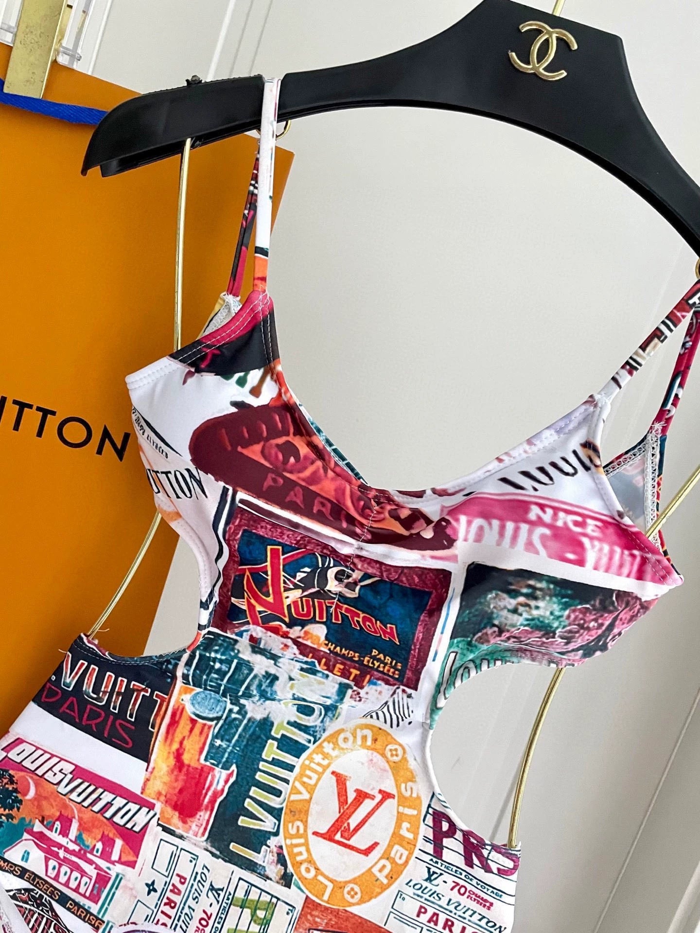 L 25 New Multi-Pattern One-piece Swimsuit