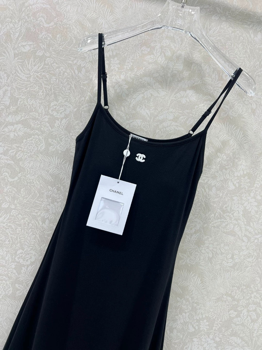 c 25 New Black Halter Long Dress with Chest Pads
