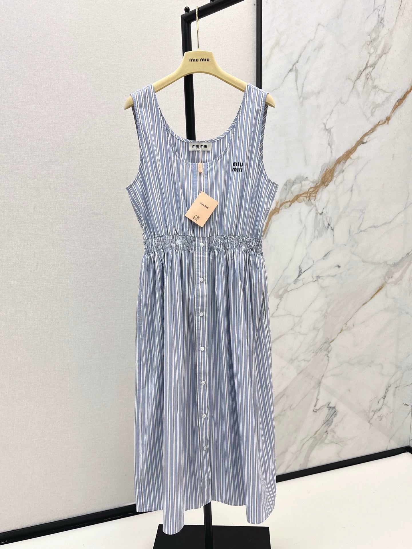 M 25 Spring and Summer New Blue Striped Sleeveless Dresses