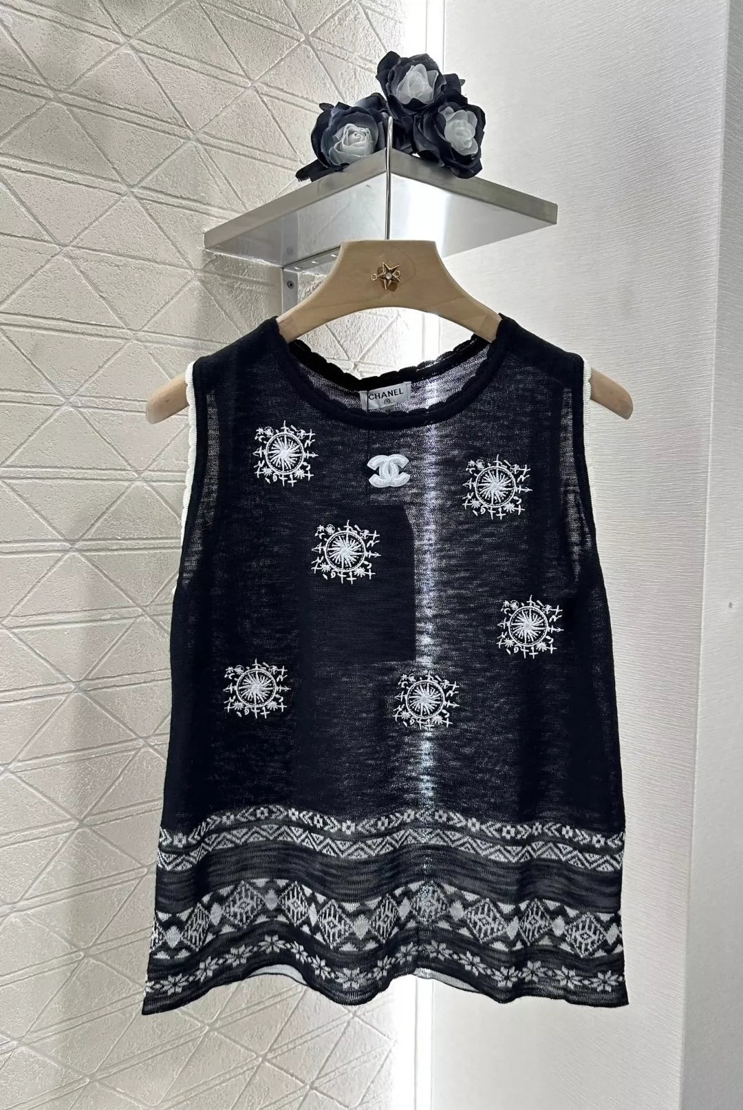 C 25 Summer New Embroidered Totem Ethnic Vest