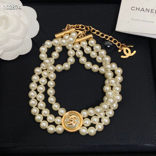 C Palace style three-layer pearl necklace