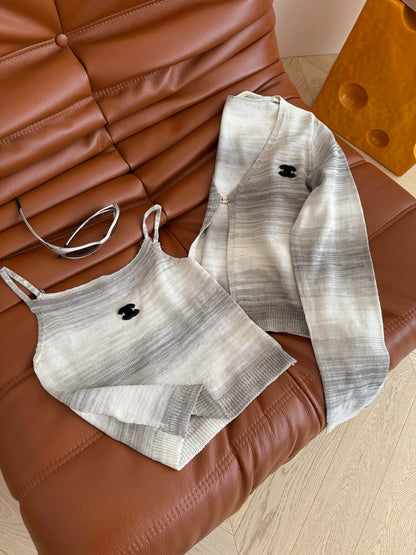 C 25 Gradient color knitted cardigan + inner suspenders