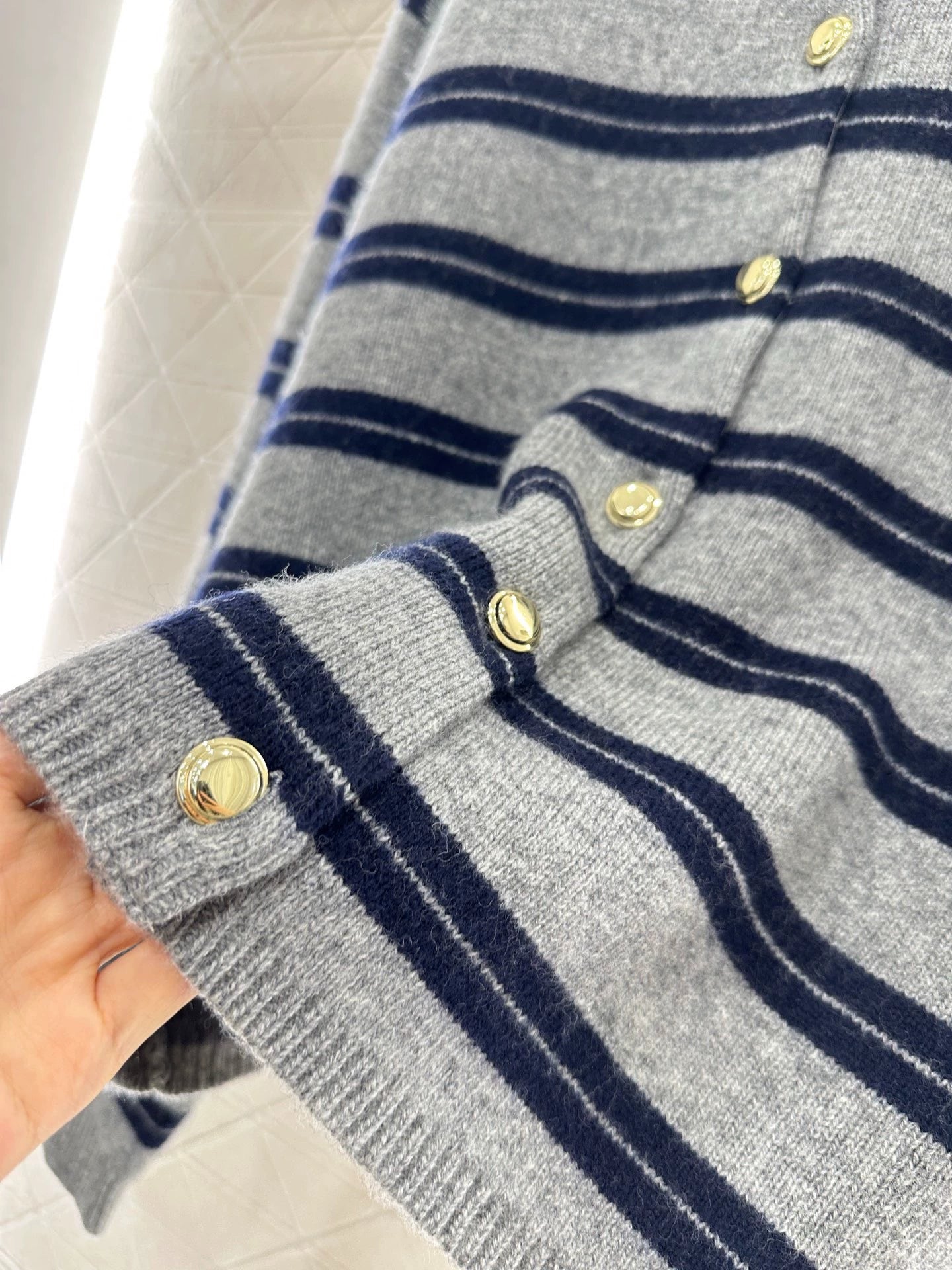 Mi 25 striped knitted long-sleeved cardigan