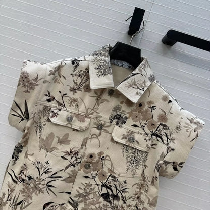 D 25 New Fresh and elegant ink print denim vest