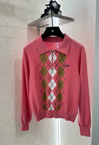 M 25 Lapel diamond knit long-sleeved top.