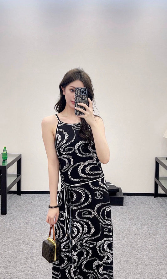 C 25 Spring/Summer New Printed Neck Dresses(black orange pink)