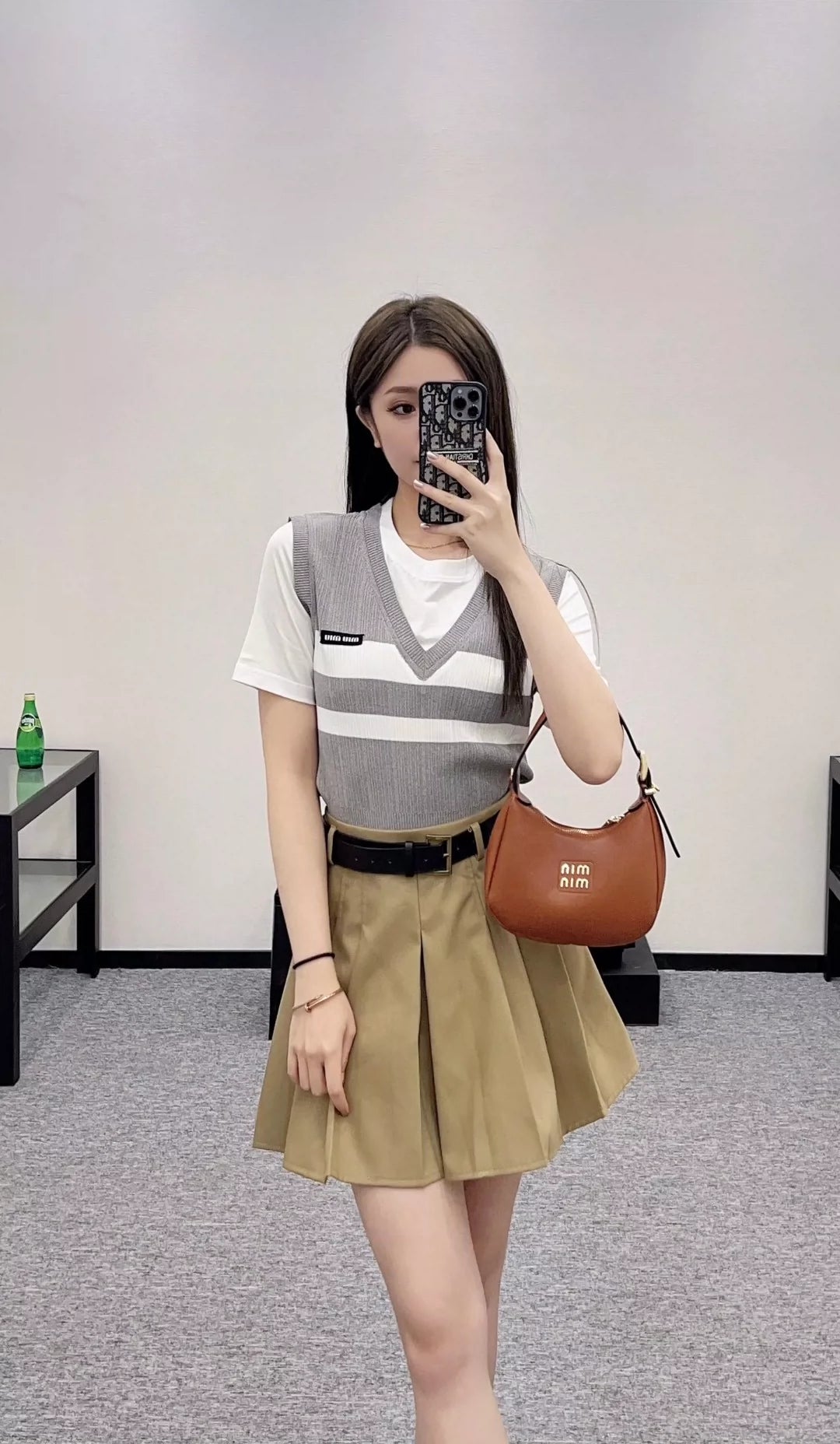 M 25 New Color Clash Fake Two Piece Top