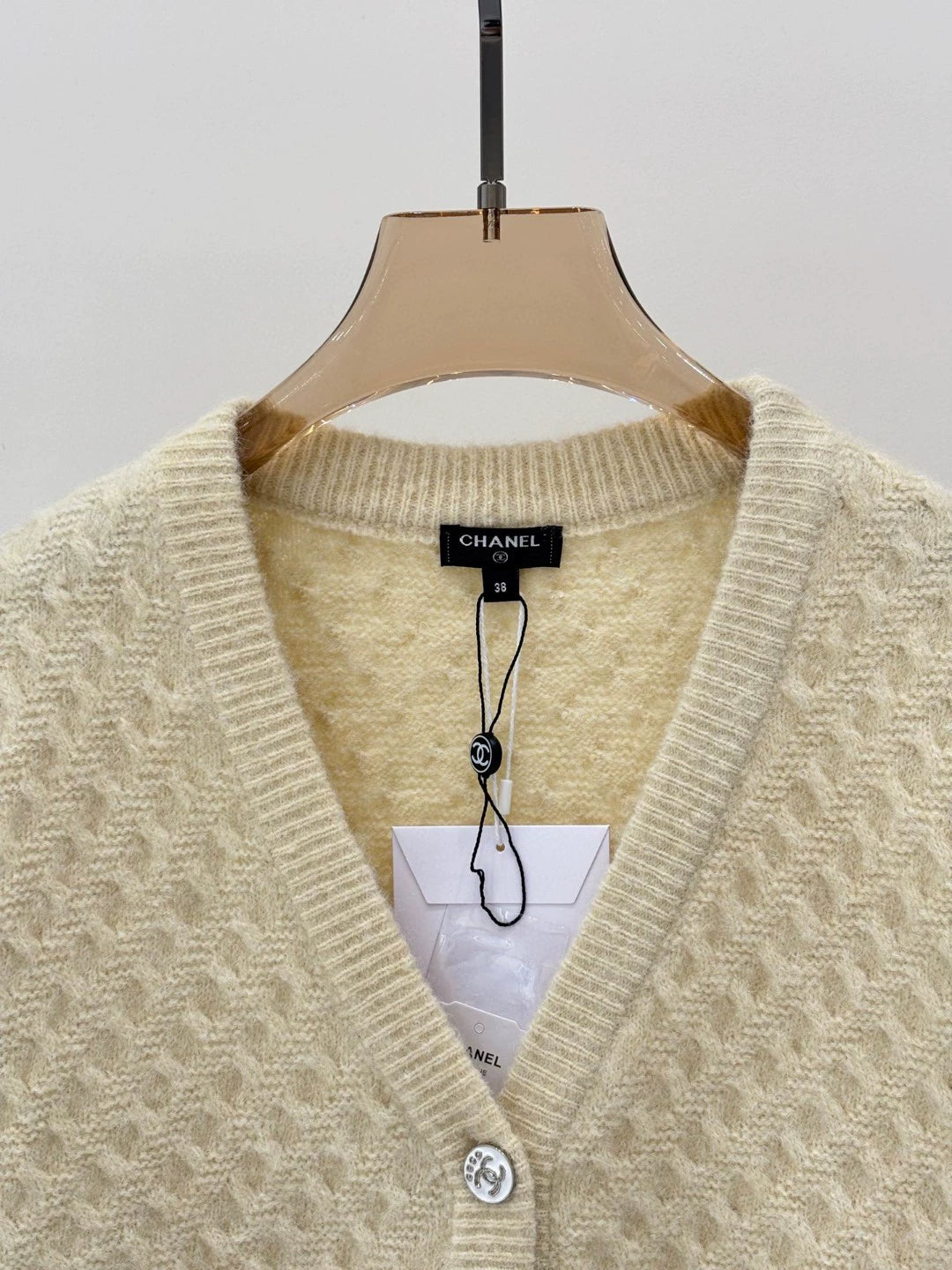 C 25 Spring and Summer new V-neck letter logo white intarsia button knitted cardigan